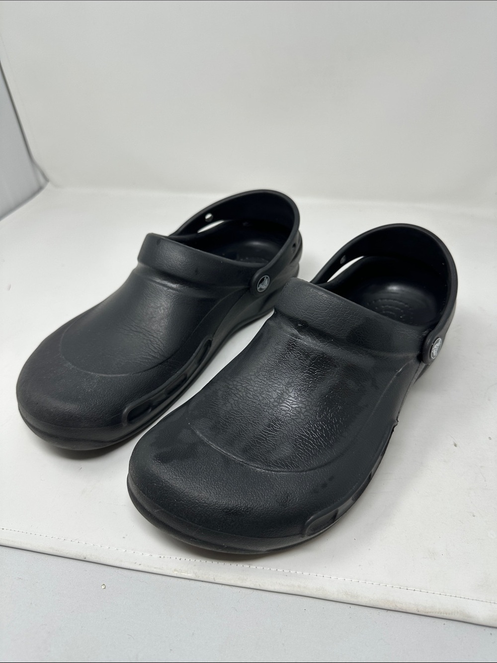 Crocs Size 8 Men’s. 10 Women’s